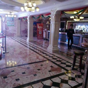 串店酒的销售技巧和方法（创新策略与技巧：提升串店酒水销售体验）