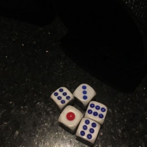 新人怎么干销售卖酒技巧（初入销售领域：创新酒水销售策略与实战技巧）