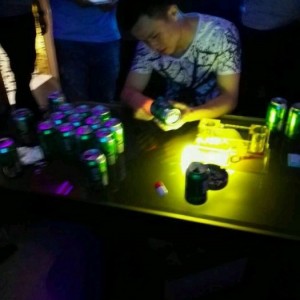 杭州武林路酒吧（杭州武林路夜色酒吧街）